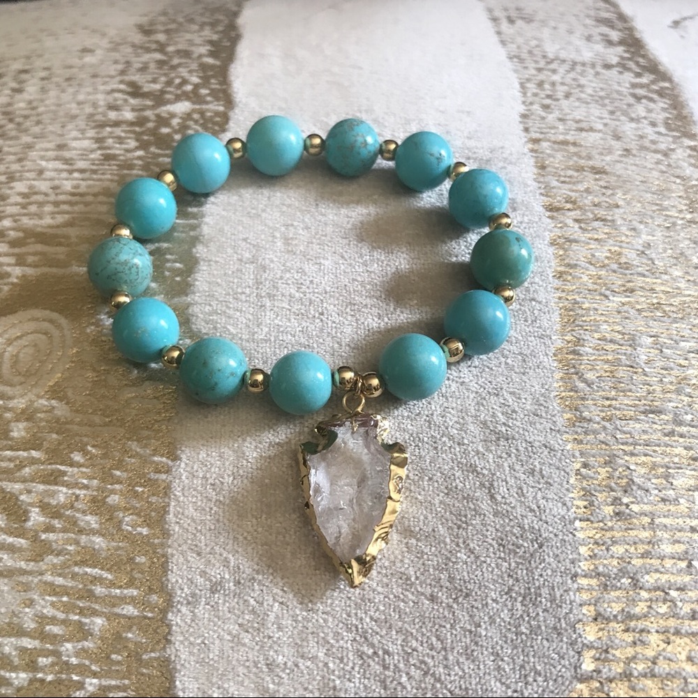 Beautiful turquoise arrowhead bracelet